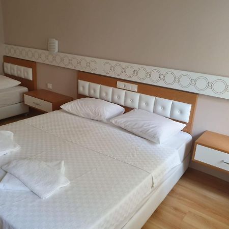 Terko Hotel Pansiyon Beldibi  Buitenkant foto