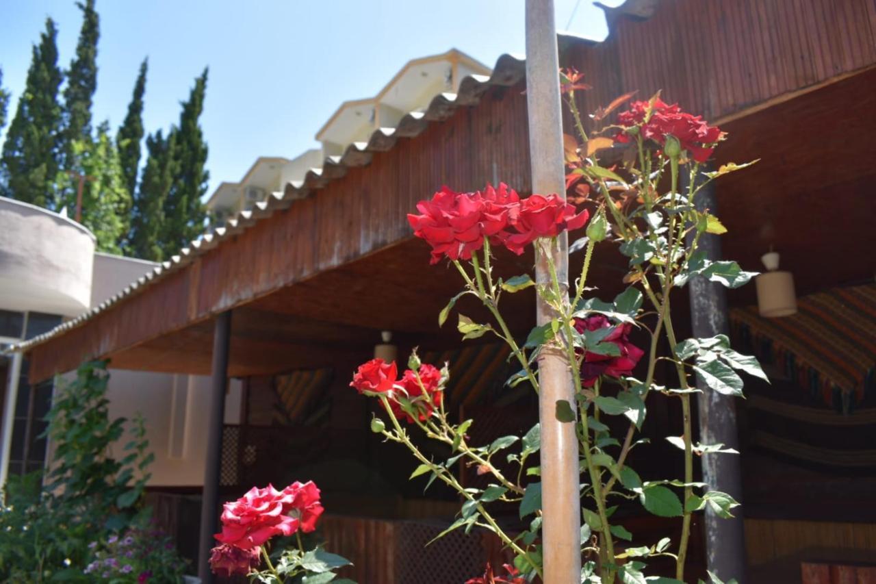 Terko Hotel Pansiyon Beldibi  Buitenkant foto